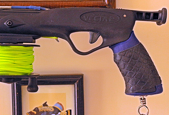 TUFF1 Black Boa on Rob Allen Vecta 2 speargun sent to us from R.H. in Mexico
