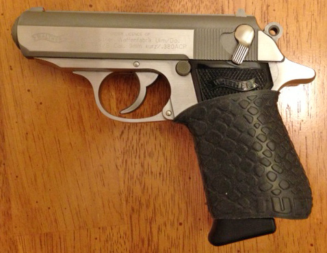 TUFF1 Black Boa on Walther PPK/S .380ACP