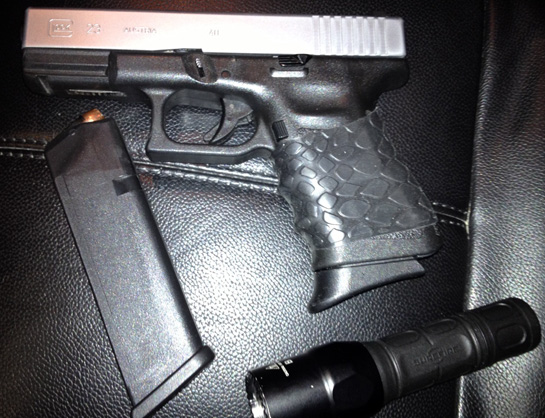 TUFF1 Boa Black on Glock 23