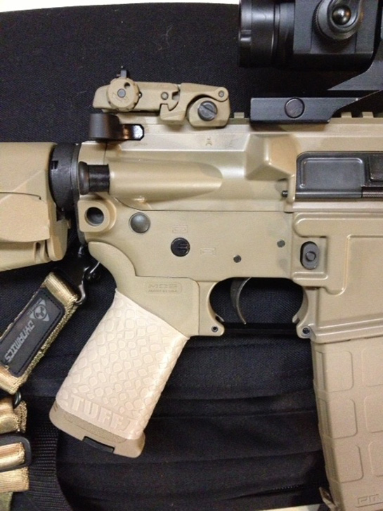 Sig M400 FDE with TUFF1 Boa Desert Tan grip on a Magpul MOE 
